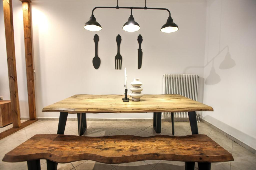 Gallery 17