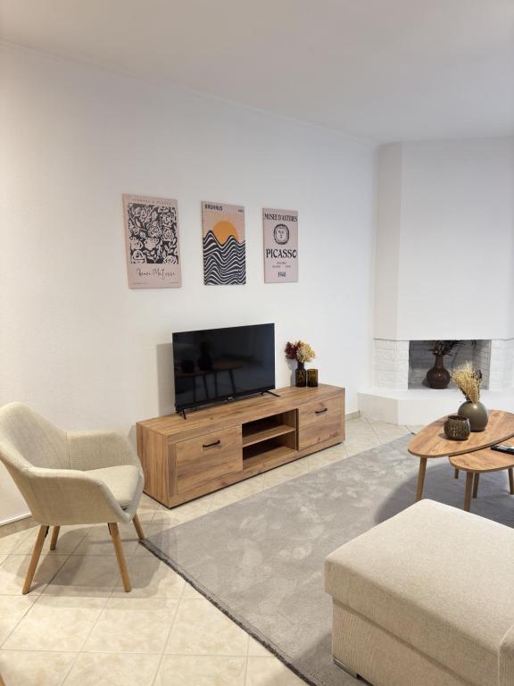 Gallery 23